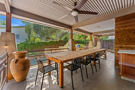 Travis Heights Oasis | Pool, Spa, Golf | Sleeps 16 - Image 5